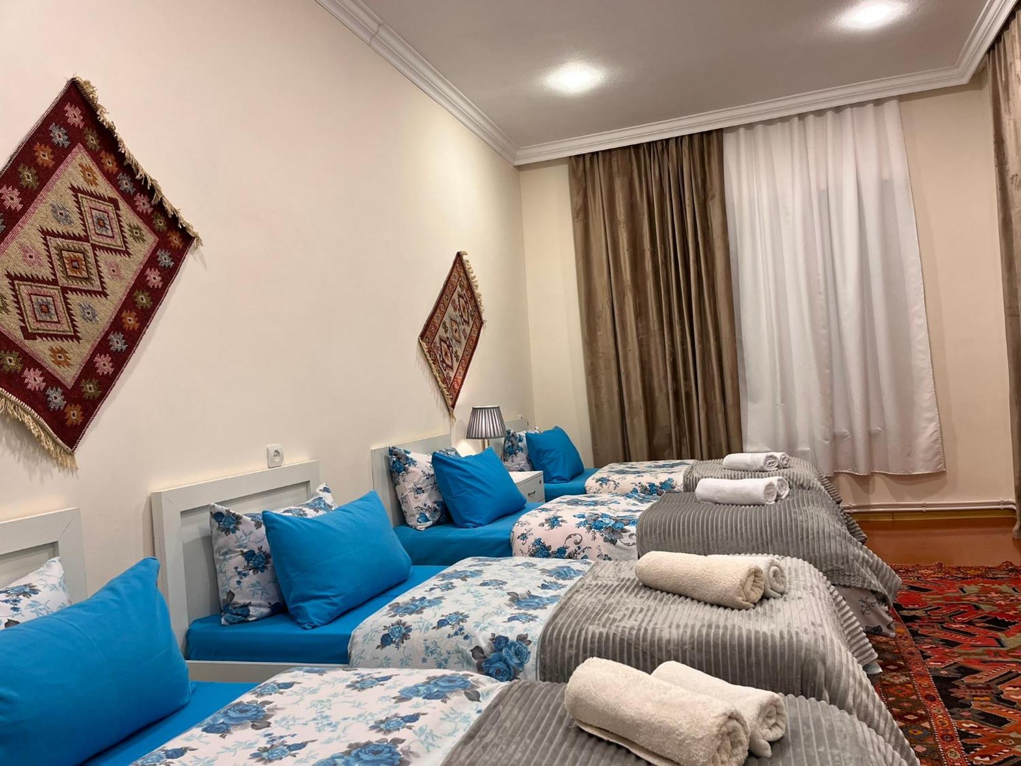 מלון Şǝki Nuray'S House מראה חיצוני תמונה